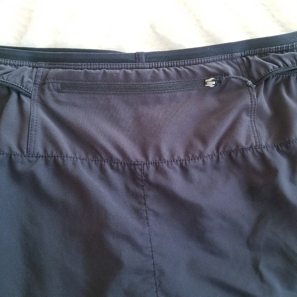 Patagonia women's stride pro shorts size large - Picture 3 of 12